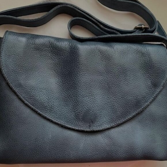 Latico Leathers Marcus Crossbody Like NEW Color Denim Blue - Picture 1 of 5